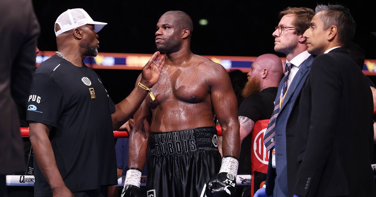 O técnico de Daniel Dubios mostra a verdadeira face ao se demitir semanas após a derrota por nocaute de Oleksandr Usyk