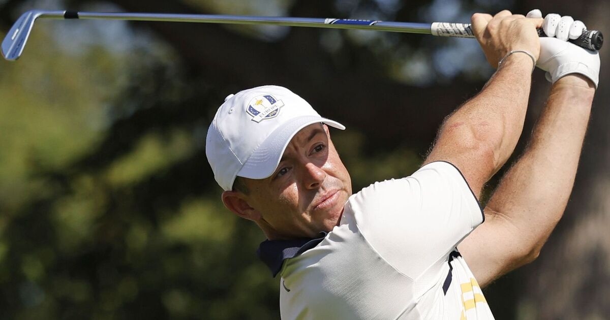 Ryder Cup LIVE: Viktor Hovland left 'devastated' as Europe close in on historic victory