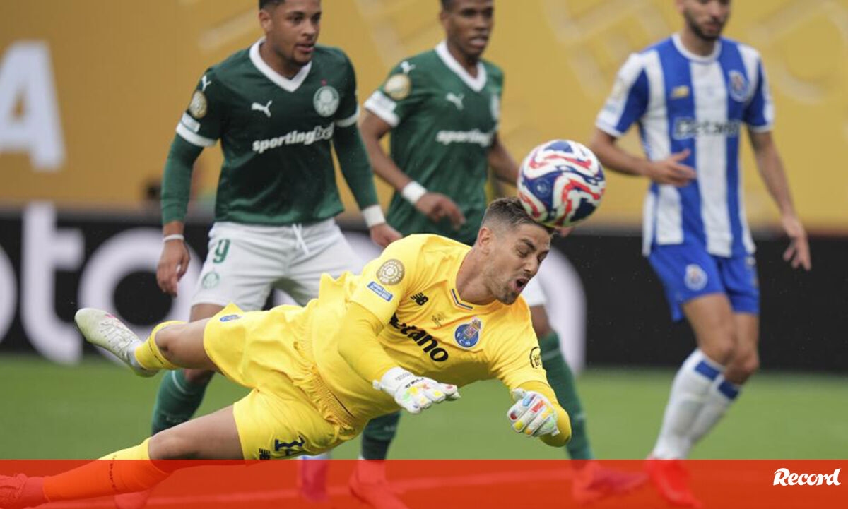 <![CDATA[ Cláudio Ramos com impacto Mundial ]]>