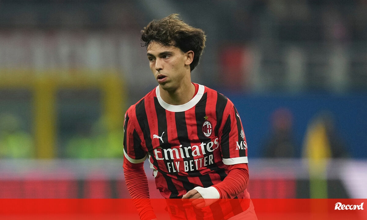 <![CDATA[ João Félix e extremo na lista do Benfica ]]>