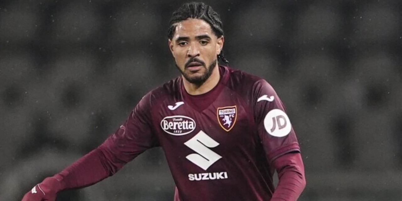 De verdediging van Torino staat al vanaf het begin onder druk: ze zijn al tien wedstrijden verslagen.