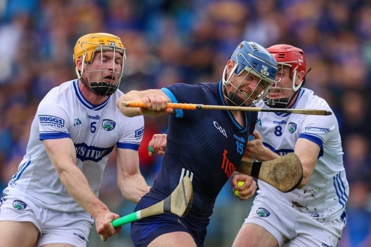 Tipp infligge al Laois una sconfitta di 23 punti e avanza ai quarti di finale dell'All-Ireland SHC