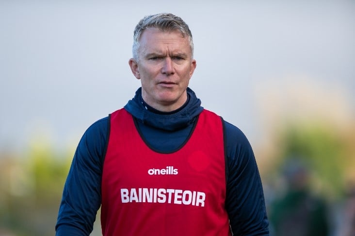 Madden entregou as rédeas do futebol a Clare