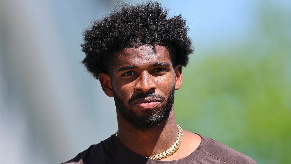 Trener Cleveland Browns, Kevin Stefanski, wierci się, gdy pyta się go o Shedeura Sandersa