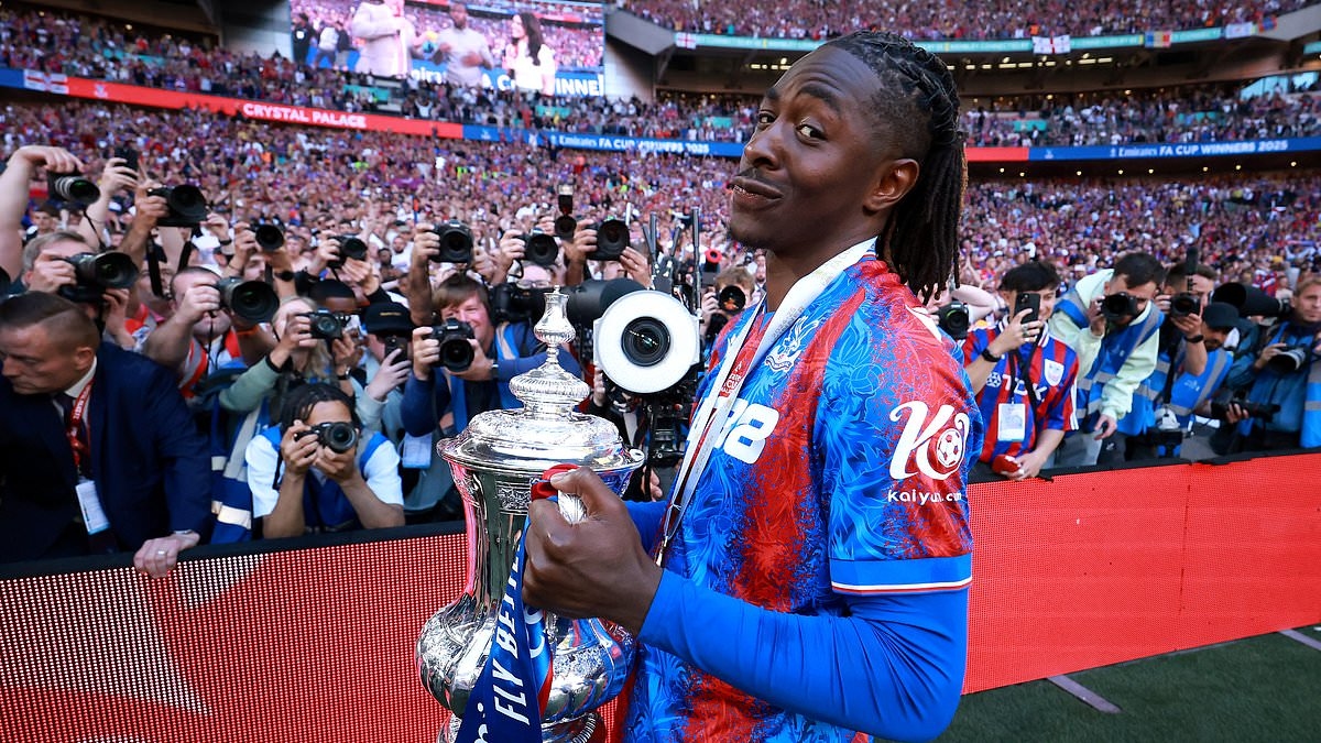 Eberechi Eze ist ein Künstler, der einen Straßenkampf gewinnen kann, schreibt CRAIG HOPE – nachdem er für Crystal Palace in Wembley für Aufsehen gesorgt hat, sollte er einem Wechsel zu Man City ausweichen