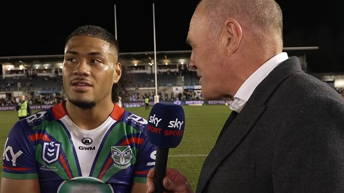Footy fans slam great of the game over the most cringeworthy sideline TV interview you'll ever see