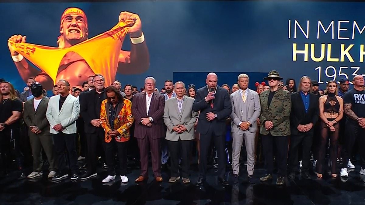Hulk Hogan onorato dalle star della WWE in un toccante tributo dopo la morte improvvisa della leggenda del wrestling a 71 anni