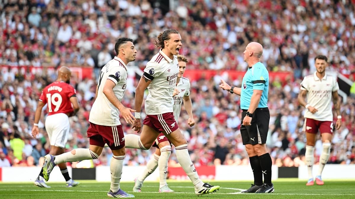 Man United 0-1 Arsenal: Los Diablos Rojos han solucionado algunos problemas ignorando uno bastante obvio, escribe IAN LADYMAN después del error del portero.