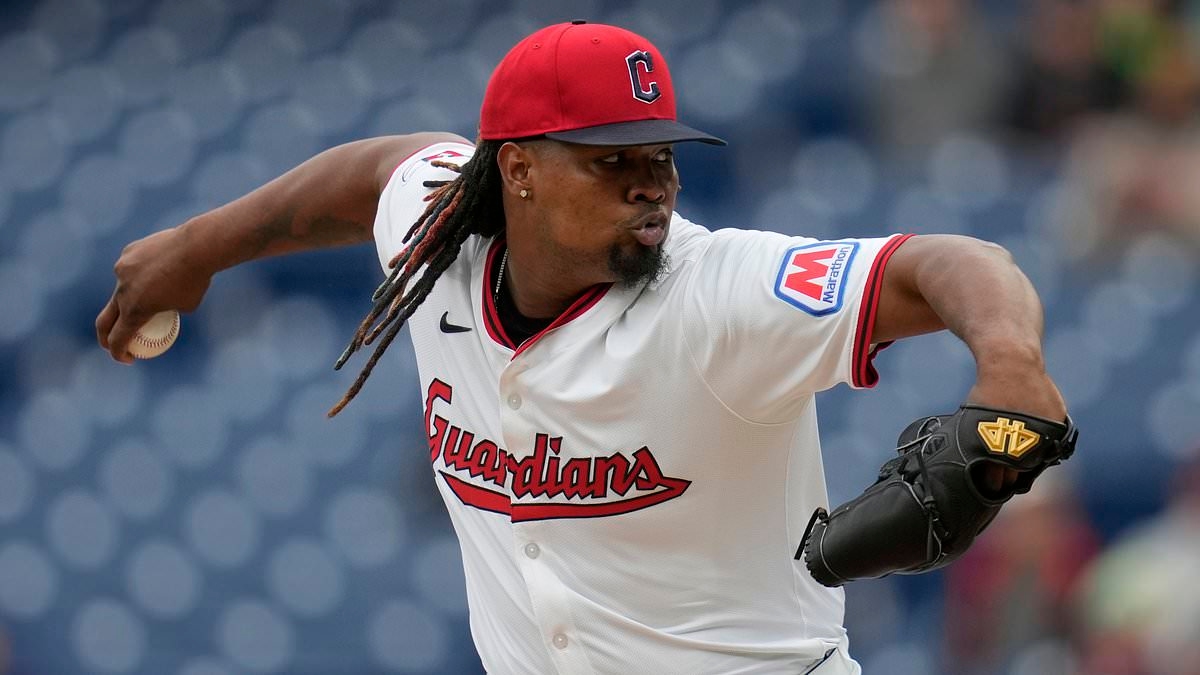 Duas estrelas da Major League Baseball indiciadas em meio a investigação bombástica sobre arremessos manipulados.