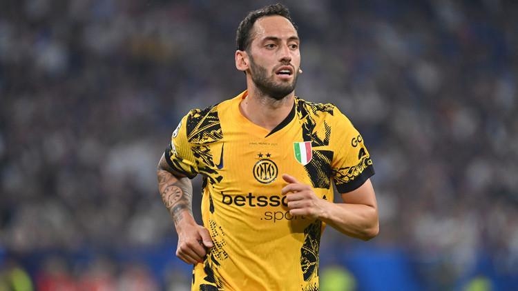 Occhi puntati sull'Inter per il trasferimento di Hakan Çalhanoğlu!