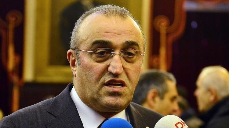 Abdurrahim Albayrak sagte „200“, Dursun Özbek erhöhte es auf 2.000!