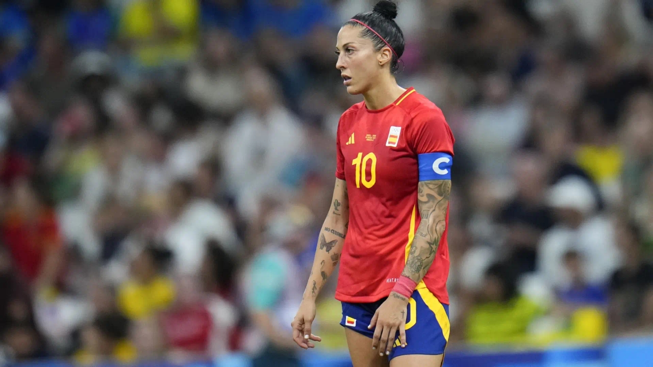 Jenni Hermoso reacts to her return to the Spanish national team: "It's something more..."