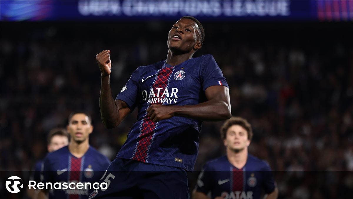 Presidente da UEFA diz que Nuno Mendes é o melhor jogador do mundo