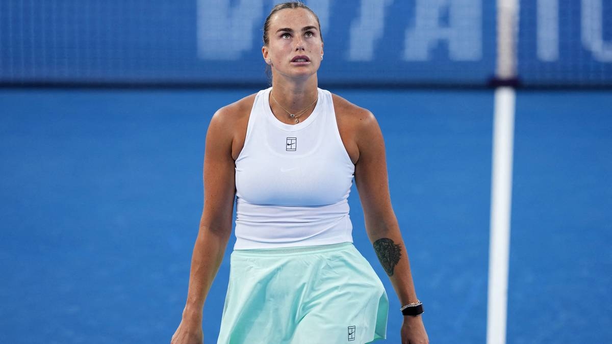 De grootmeester sloot zich aan bij Sabalenka. Een enorme opsteker. Wat zegt Świątek hierover?