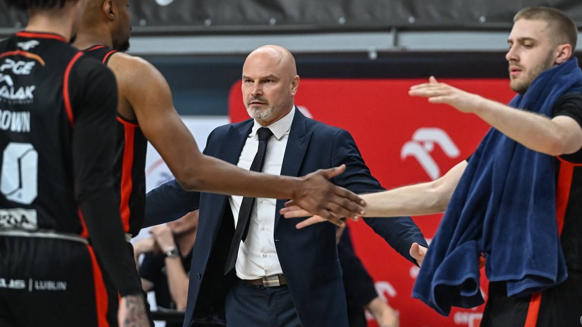 De Poolse nummer twee is klaar voor de Europese competitie. Zes nieuwe buitenlanders.
