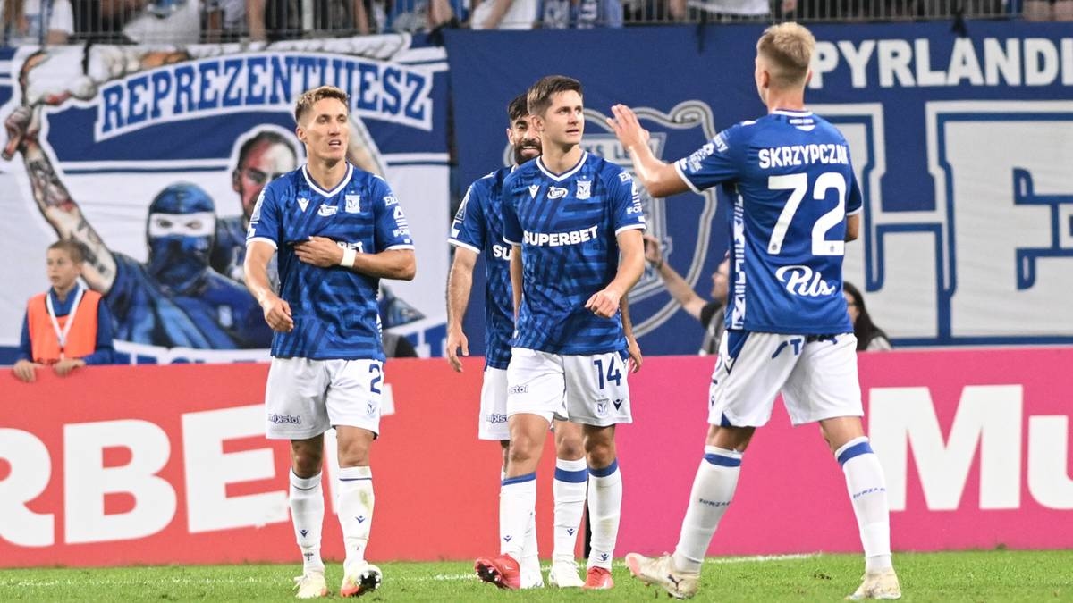Lech Poznań vs. Estrella Roja. ¿Cuándo es el partido? ¿A qué hora?