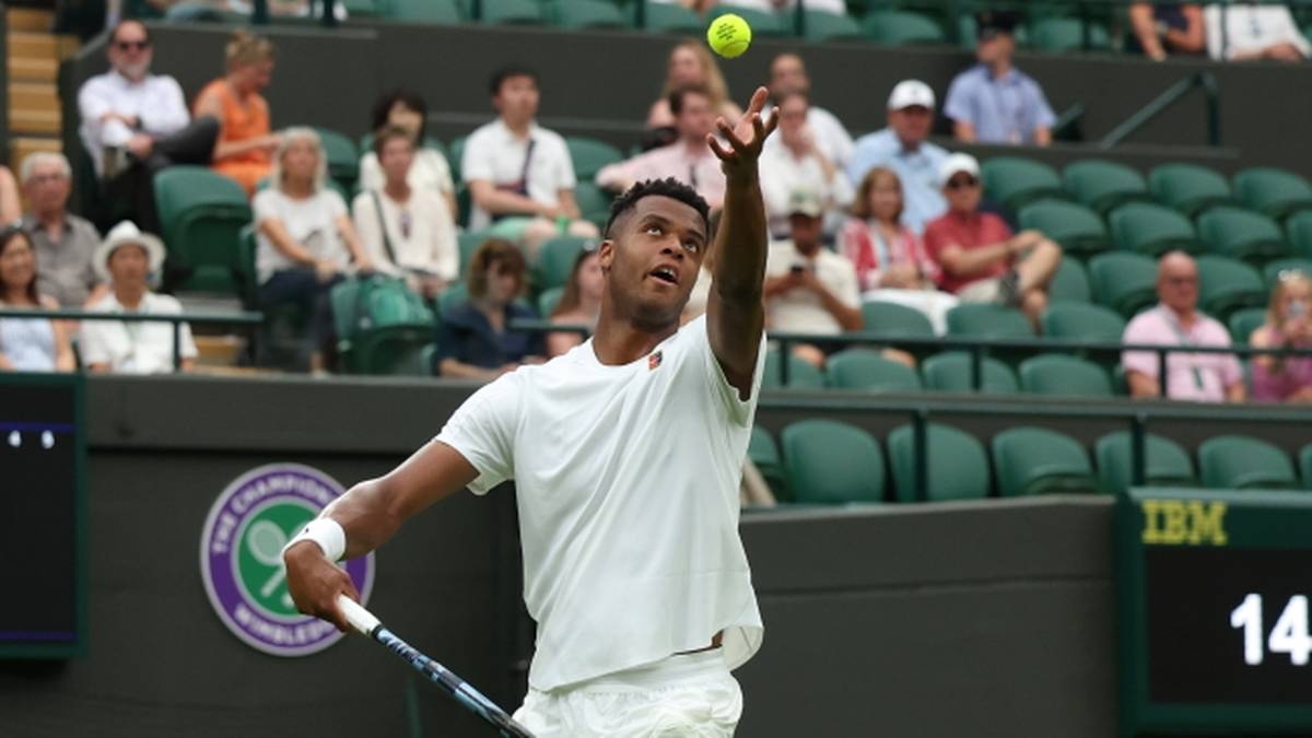 ¡Increíble hazaña en Wimbledon! ¡Mira el saque más rápido de la historia! (VÍDEO)