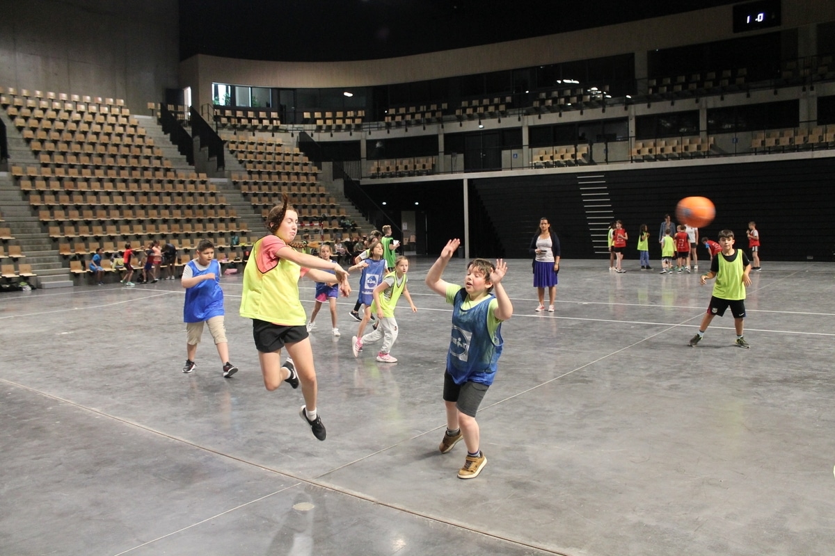 Palestra: 150 alunos no torneio interescolar de handebol