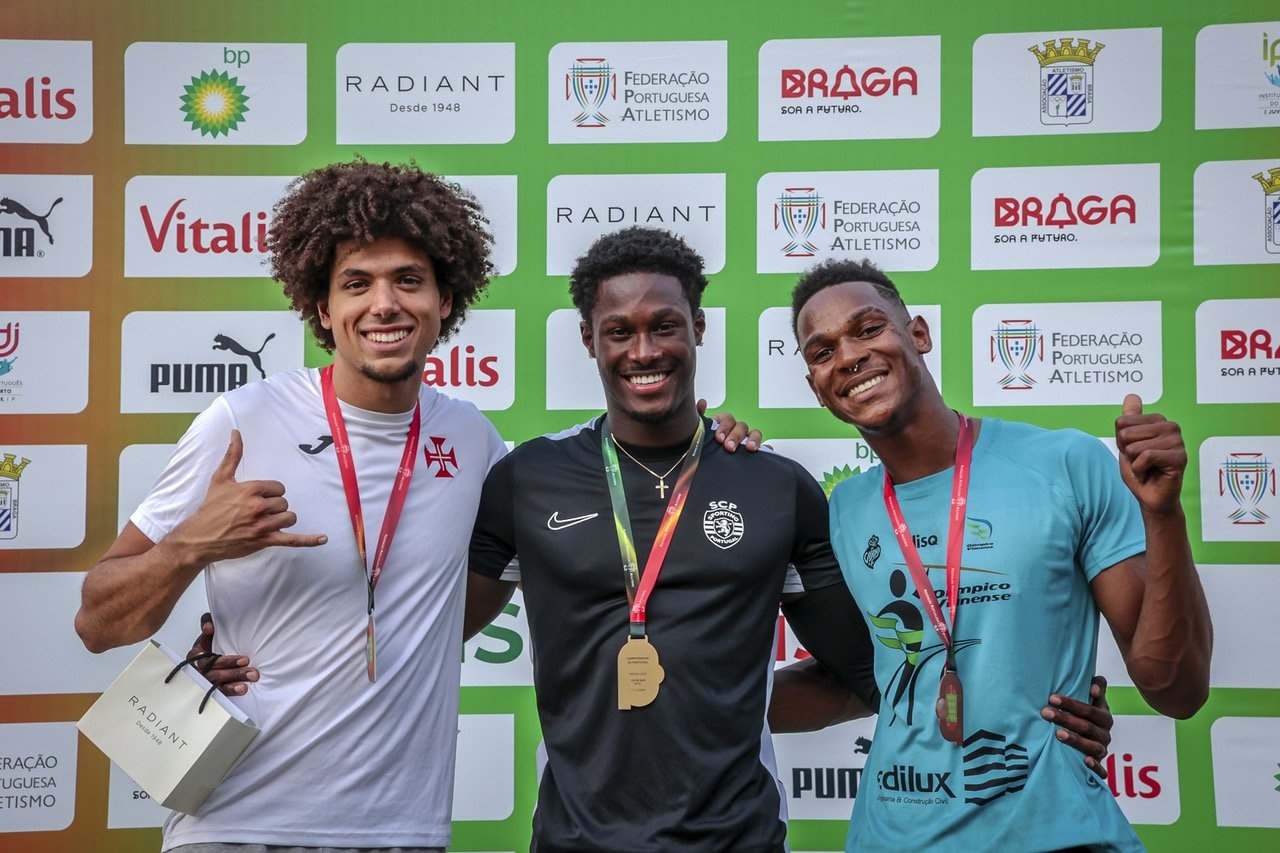 Algarve-inwoner Ussumani Djumo wint brons op Portugese atletiekkampioenschappen