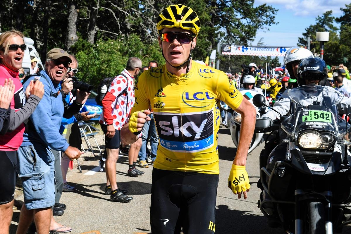 Tour de France. „Ich hätte weiterlaufen sollen“: Chris Froome spricht über seinen Lauf am Ventoux