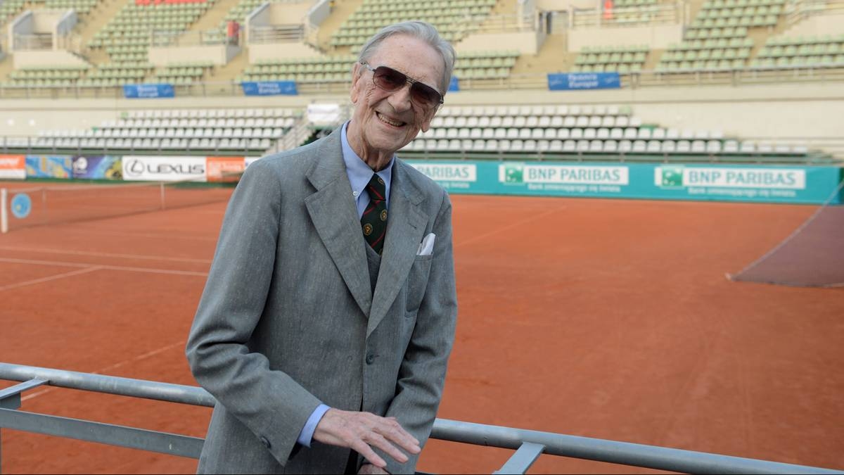 Het is inmiddels tien jaar geleden dat Bohdan Tomaszowski overleed. Herinnering aan een legendarische commentator