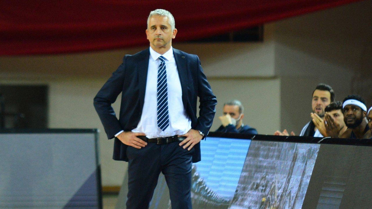 Le nouvel entraîneur d'Anadolu Efes a été annoncé