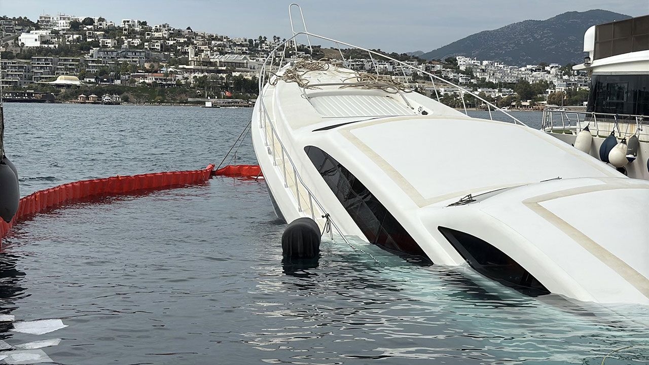 Luxury yacht sank at pier in Bodrum