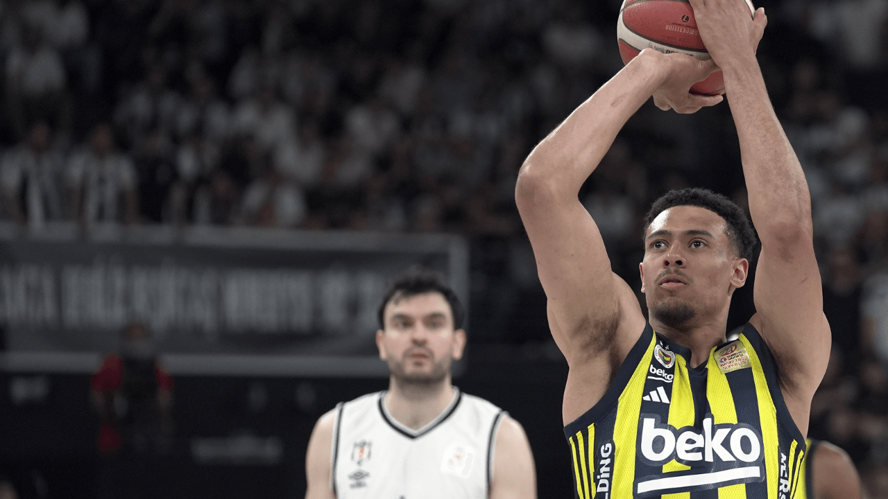 Fenerbahçe Beko is een stap dichter bij de titel! De stand is 3-1.