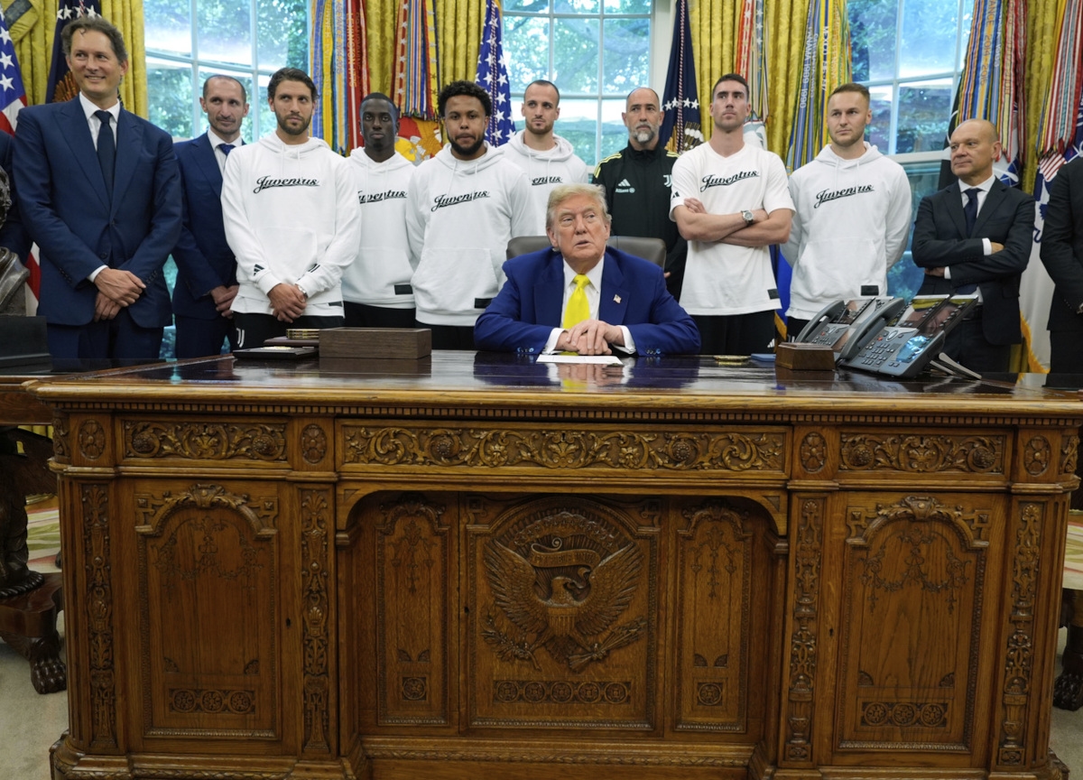 Juventus Trump tarafından "kutsanıyor", ardından Al Ain'e karşı beş gol atıyor