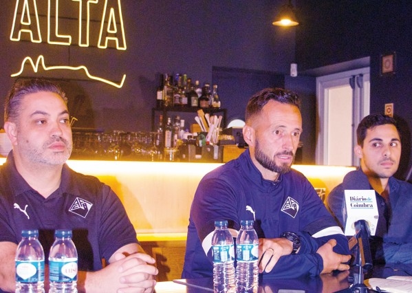 Académica versus Caldas da Rainha in een voetbalwedstrijd die zaterdag om 15.00 uur begint.