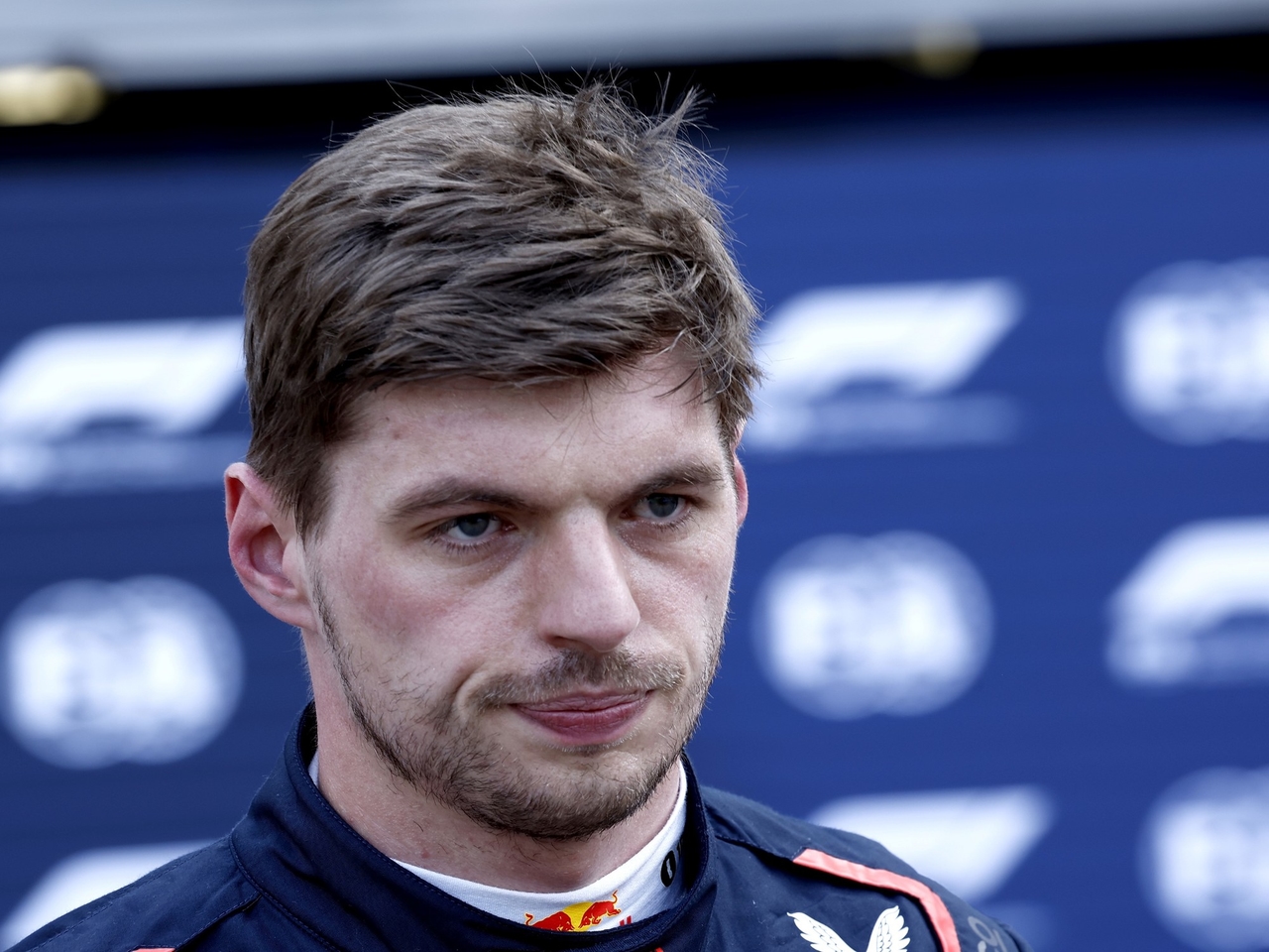 A raiva de Max Verstappen: o ataque feroz, o arrependimento e uma penalidade que o coloca na corda bamba das próximas duas corridas de Fórmula 1.