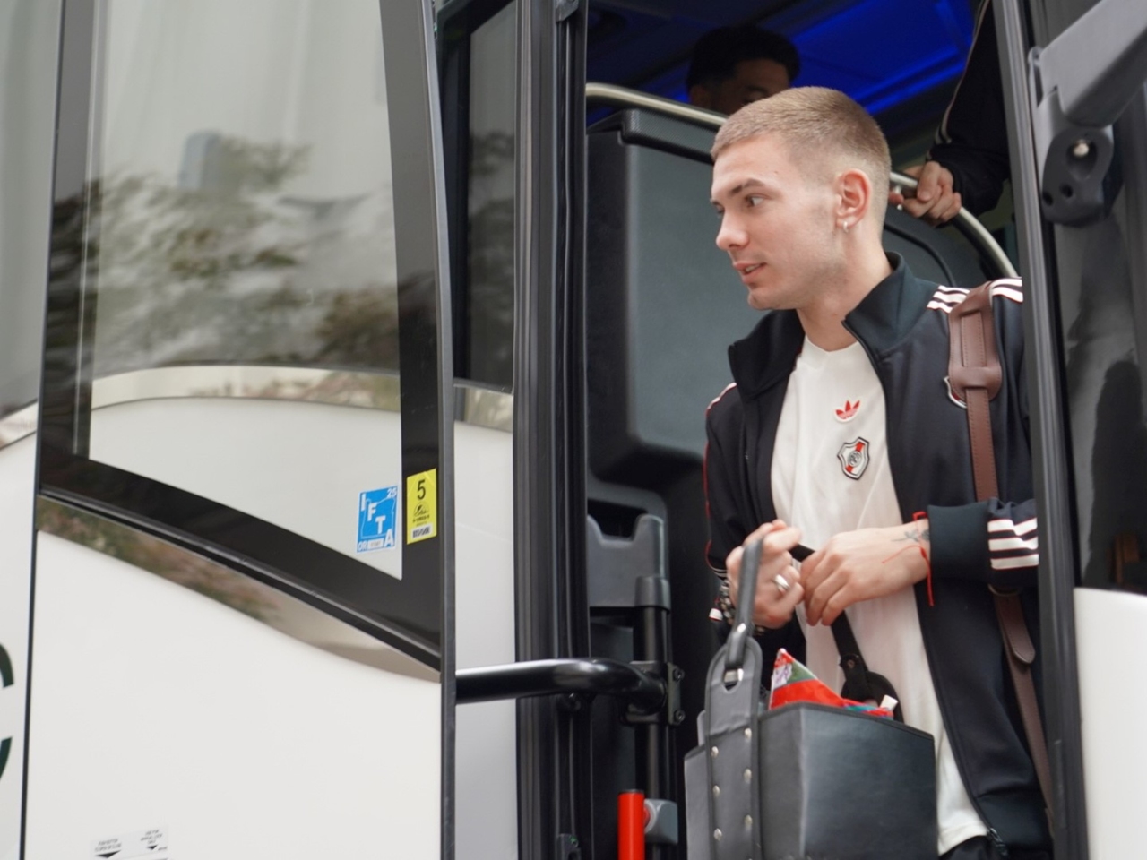 River jest już w Seattle i odzyskuje spokój ducha po tsunami wywołanym transferem Mastantuono.