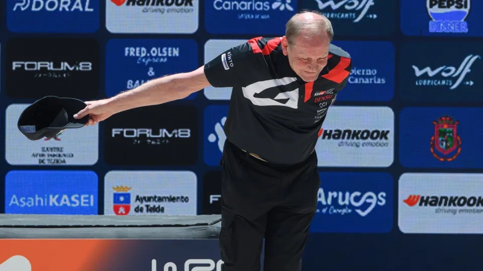 Portekiz Rallisi: Eski şampiyon Kankkunen APN tekerlekli sandalyeyi test ediyor