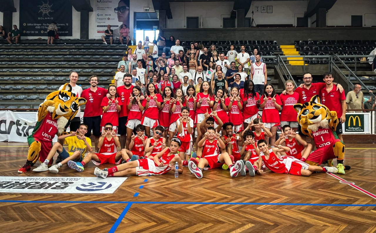 La squadra maschile under 12 di Aveiro vince il Festival Nazionale di Minibasket