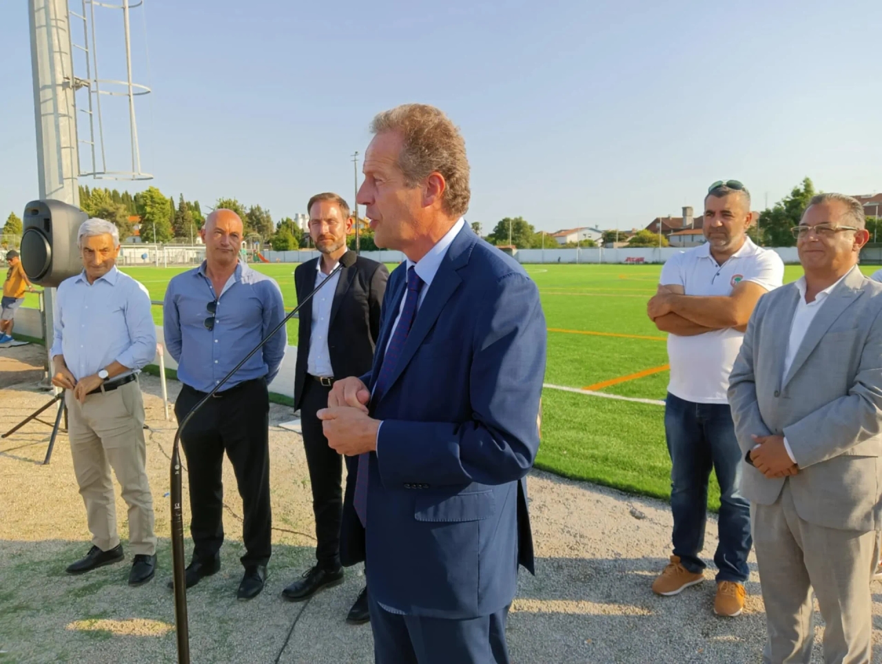 Il complesso sportivo Oliveirinha ora ha l'erba sintetica