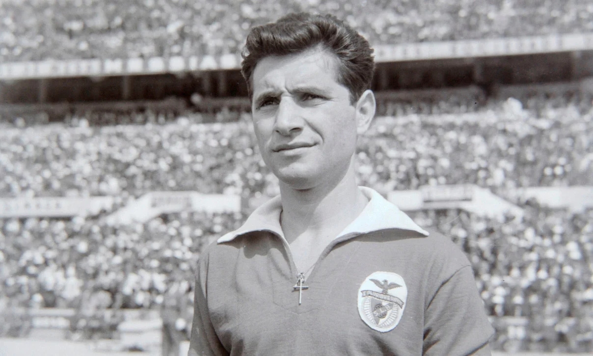 Bicampeão europeu pelo Benfica Cruz morre aos 84 anos