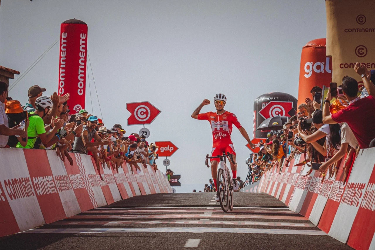 Nicolás Tivani vence penúltima etapa e Artem Nych chega líder ao ‘crono’