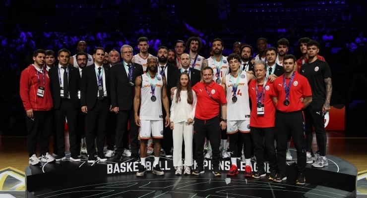 Finale basketbal Champions League: Galatasaray verliest met 83-67 van Unicaja Malaga
