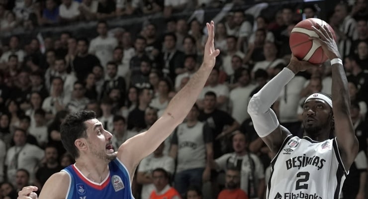 Rywalem Fenerbahce Beko w finale będzie Besiktas Fibabanka