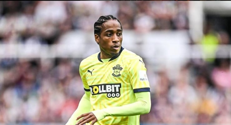 Kyle Walker-Peters joins Beşiktaş
