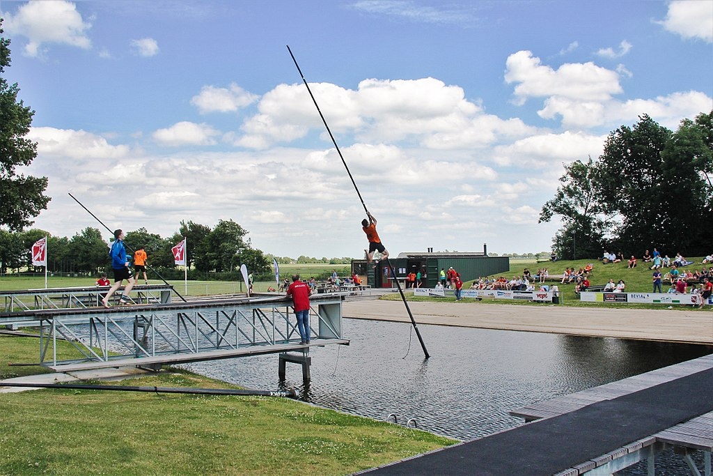 Inburgering with DN: Six traditional and strange Dutch sports
