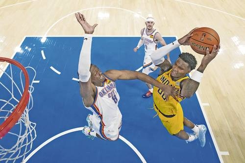 The Pacers beat the Thunder 110-111 in the last minute.