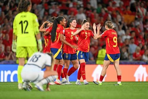 La squadra rossa, in semifinale