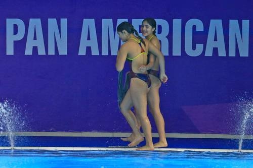 Die Cueva-Zwillinge gewinnen die Junior Pan American Games in Asunción.