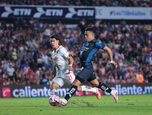 Il Querétaro sconfigge il Guadalajara e interrompe la sua serie di quattro vittorie consecutive.