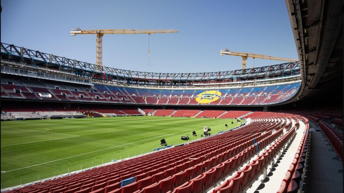 Barça bierze pod uwagę kandydaturę Montiliviego, jeśli dziś nie otrzyma certyfikatu na budowę Camp Nou.
