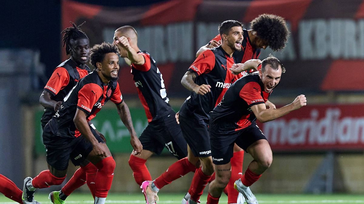 Eternal qualification thriller: Football dwarfs set Champions League record
