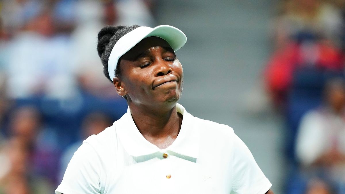 "If you're not healthy...": Venus Williams is overcome with emotions after her US Open performance