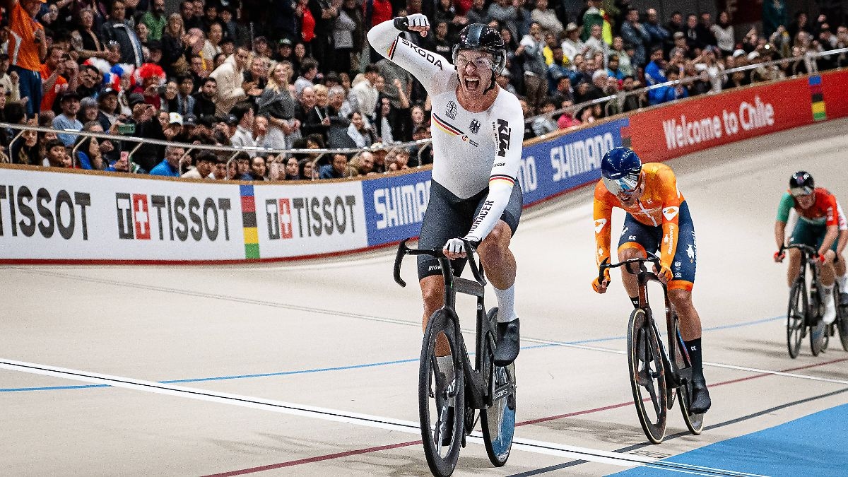 Silber für Frauen-Vierer: WM-Neuling krönt Comeback nach Horrorcrash mit Gold