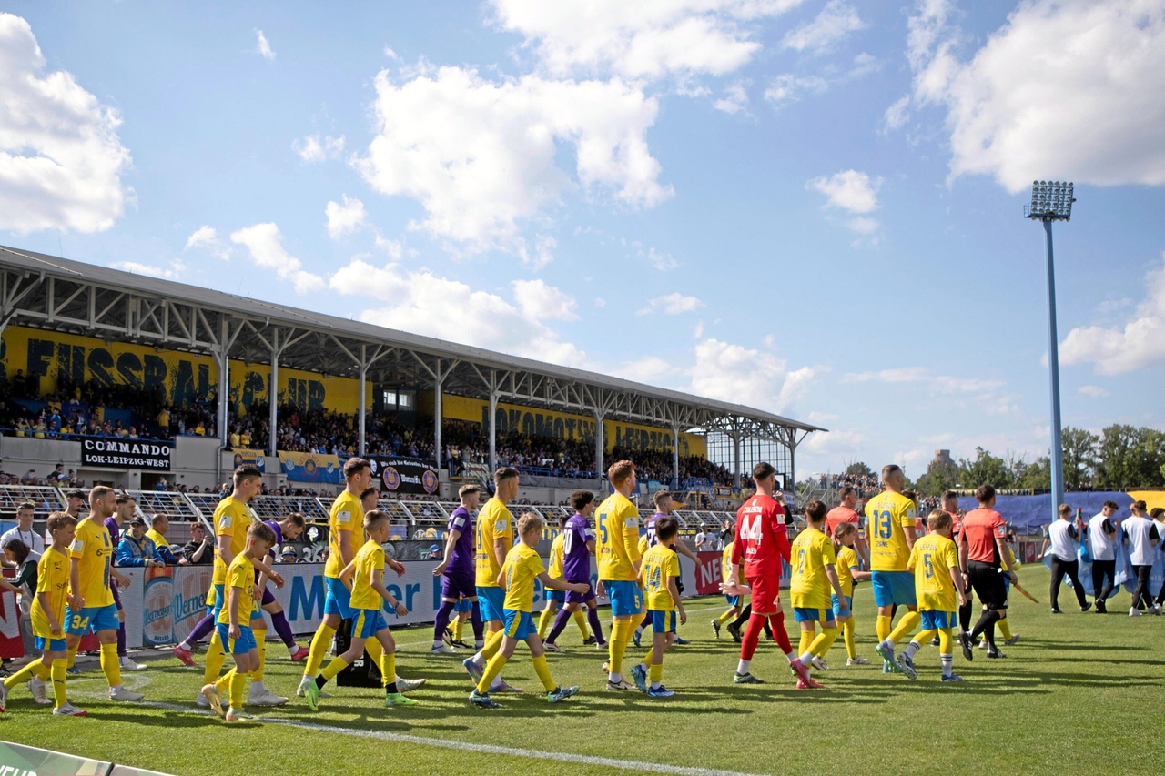 Relegation | 1 FC Lokomotive Leipzig: Two games for a better future